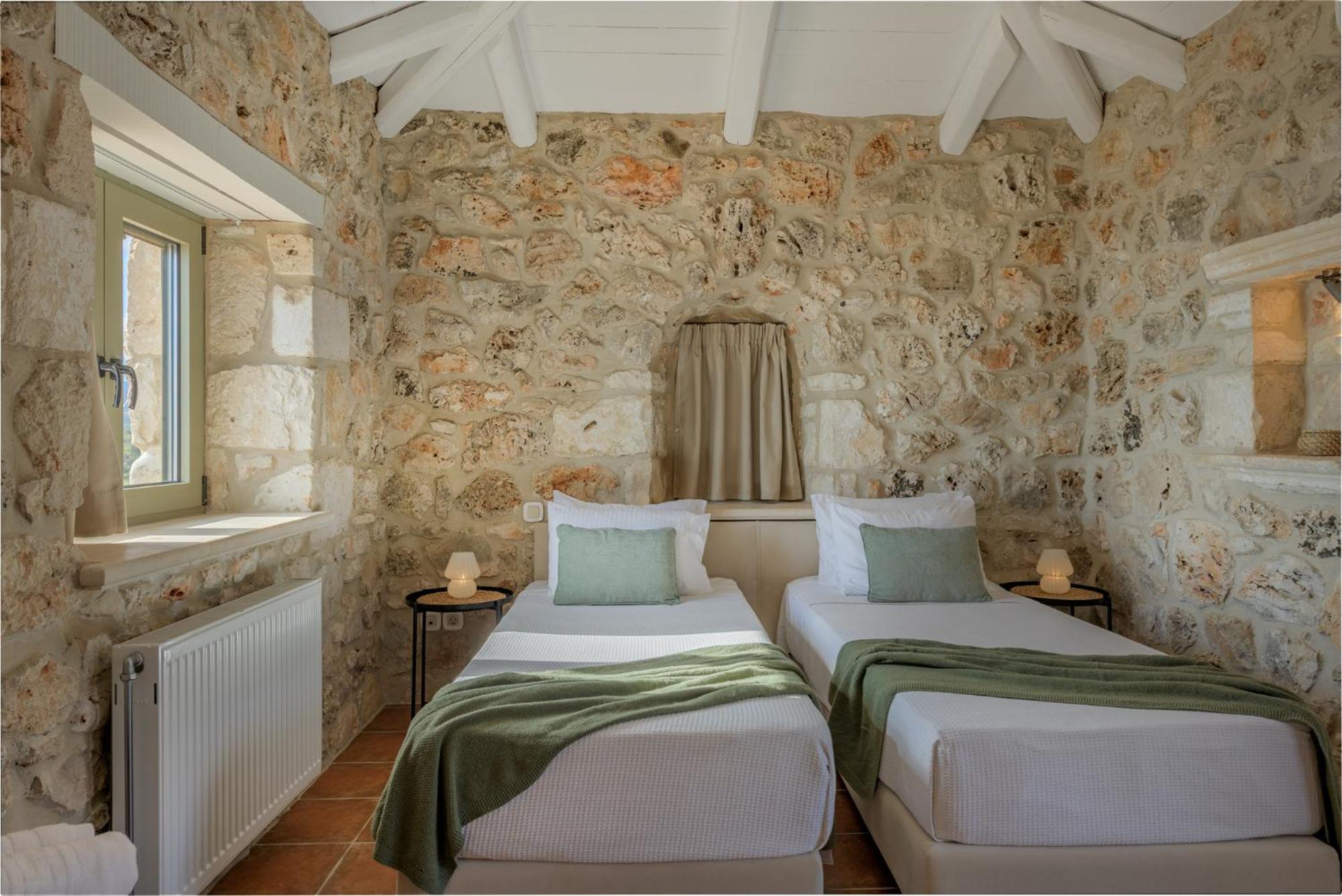 Gagouinos Cottage Koríthion Dış mekan fotoğraf